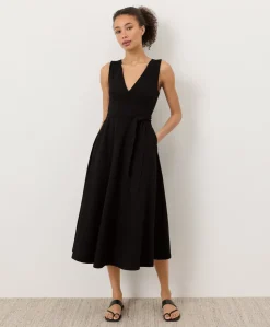 Organic Fit & Flare Easy V-Neck Dress
