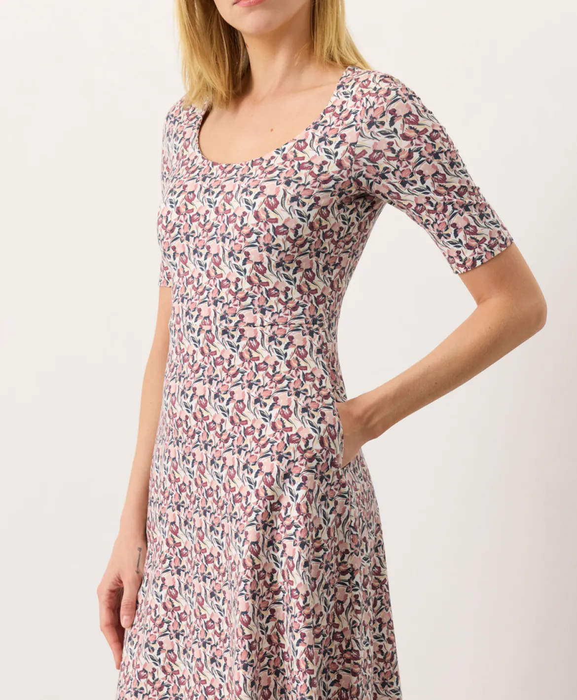 Organic Fit & Flare Signature Scoop Dress