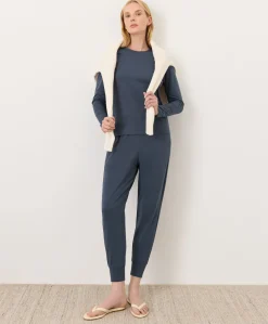 Organic Luxe Essential Crewneck Long Sleeve Tee