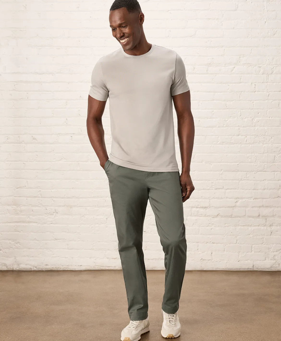 Organic Luxe Essential Slim Fit Crewneck Tee