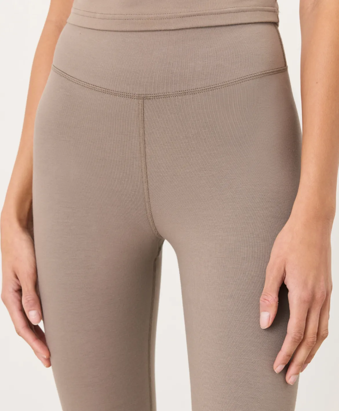 Organic On The Go-To Cropped Legging