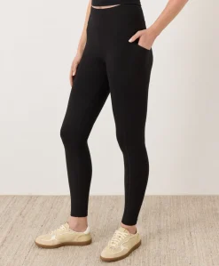 Organic On The Go-To Stride Set
