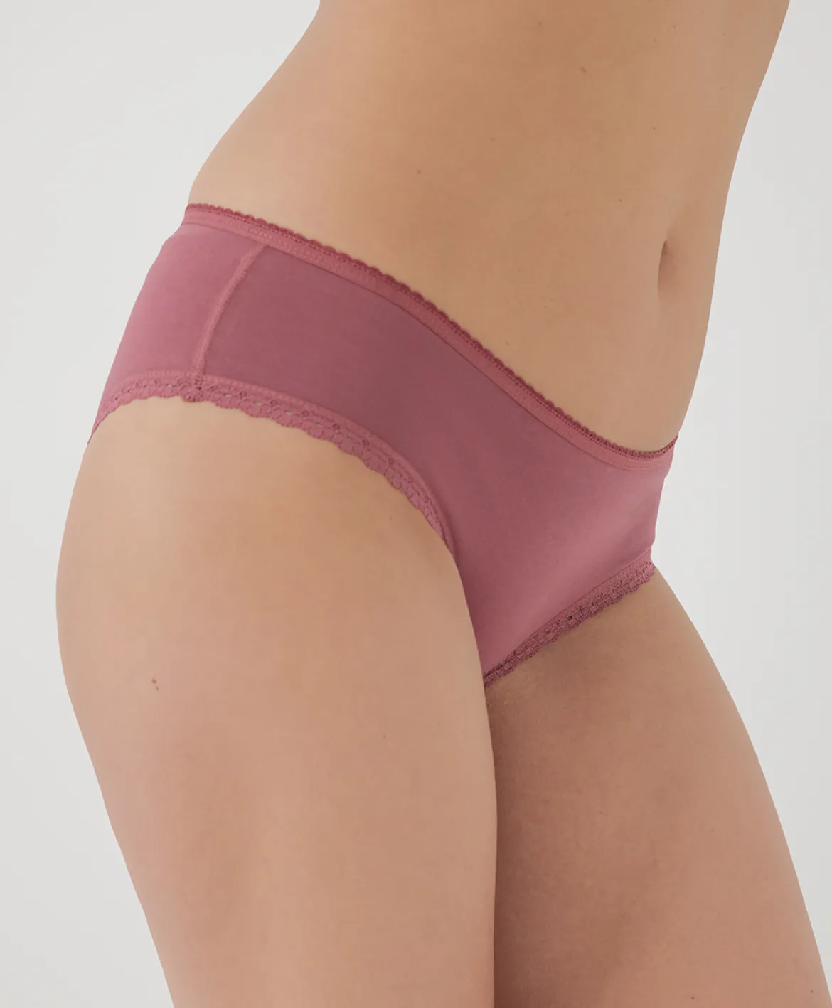 Organic Lace Cheeky Hipster
